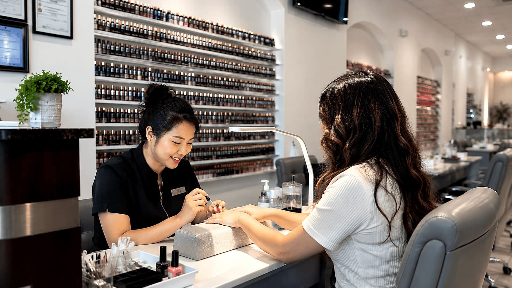 Golden Nails salon experience